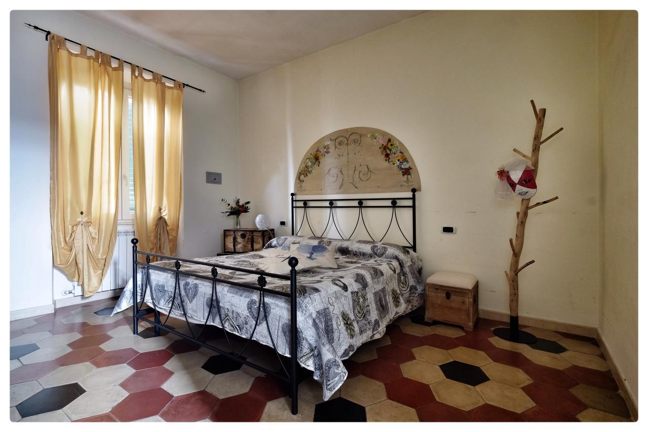 Bed and Breakfast La Casa Sul Molo à Viareggio Extérieur photo