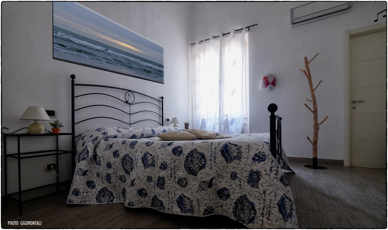 Bed and Breakfast La Casa Sul Molo à Viareggio Extérieur photo